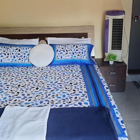Costel Hostel Malvan Exterior photo